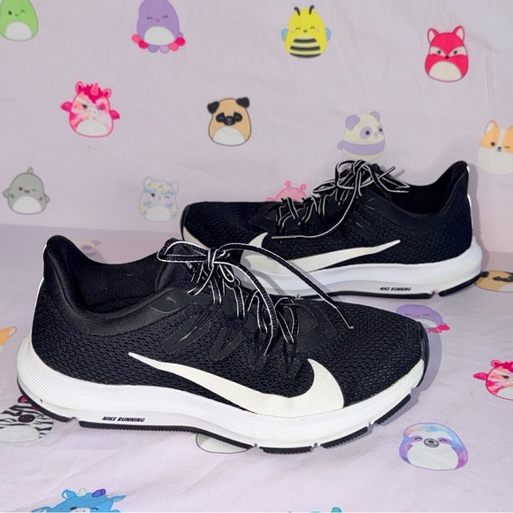Nike Shoes - Nike Running Shoes - Black and White - Women's Size 6.5 US